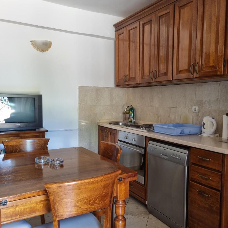 Apartment Jovan2,On The Beach With Free Wi-Fi Kotor Extérieur photo