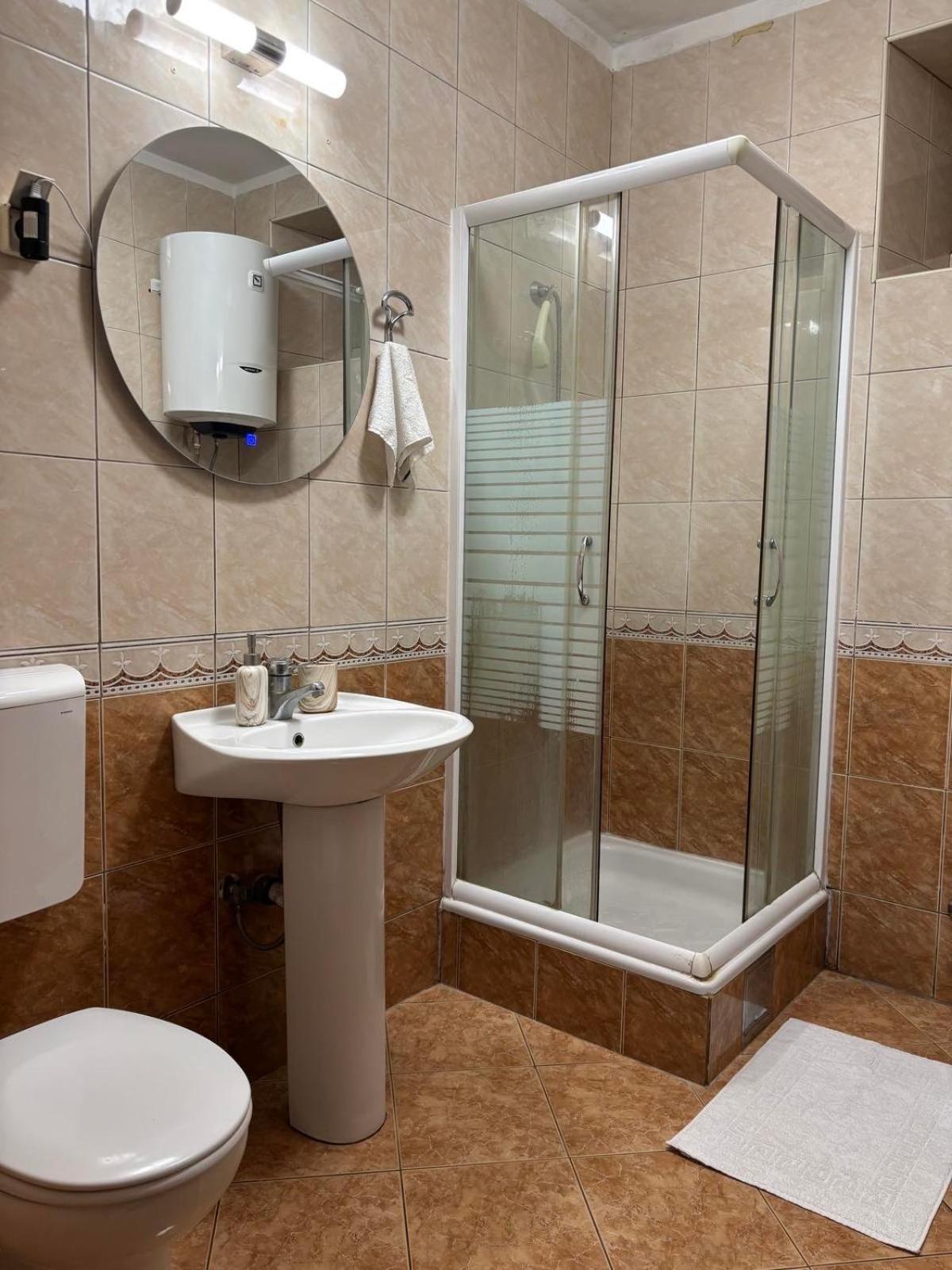 Apartment Jovan2,On The Beach With Free Wi-Fi Kotor Extérieur photo